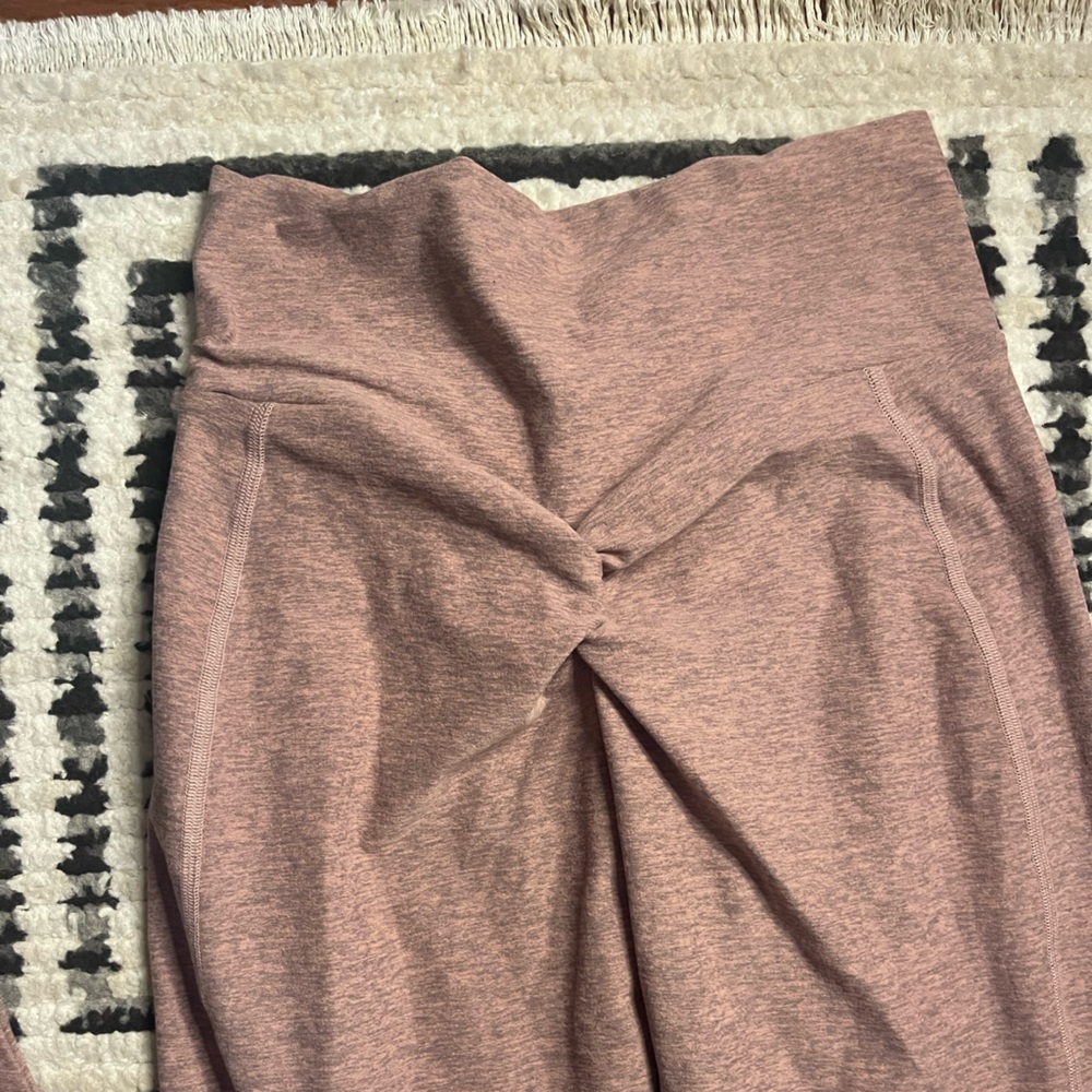 Brazilian contour leggings (M) in sand dune ONLY !NO BRA! - Picture 5 of 6